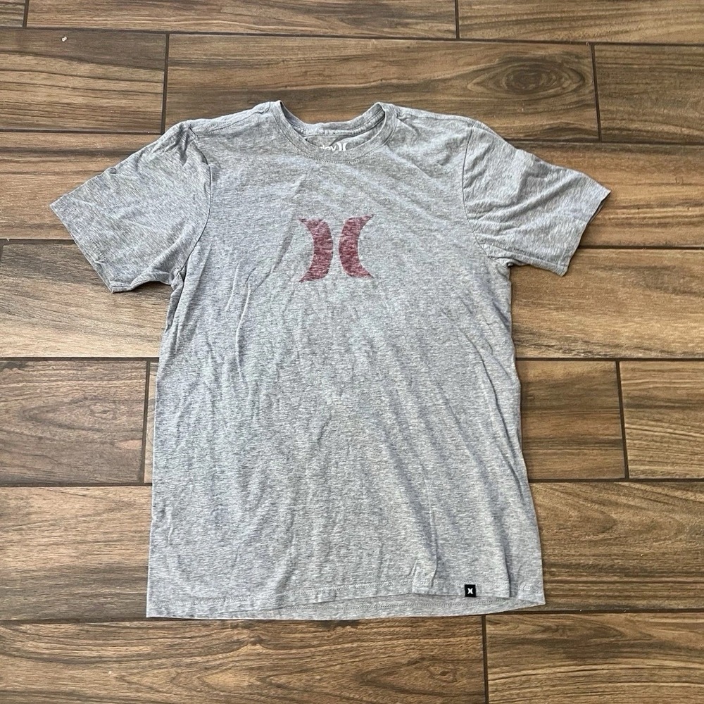Hurley Logo T Shirt Mens M Gray Short Sleeve Casual Surf Skate Graphic Tee